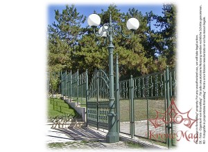 Stalpi Iluminat Parcuri din Fonta G3-S3